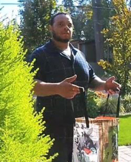 LOPolice's tweet photo. Do you know this man? He was seen stealing 2 packages from a porch on 9/30 between 12:45 and 1:00 P.M. in the 2000 block of Wembley Park Rd in LO using the tan truck. If you can ID him or know his whereabouts, please call (503) 635-0238. #PorchPirate #CanYouIDme https://t.co/FQxcKSOnNE