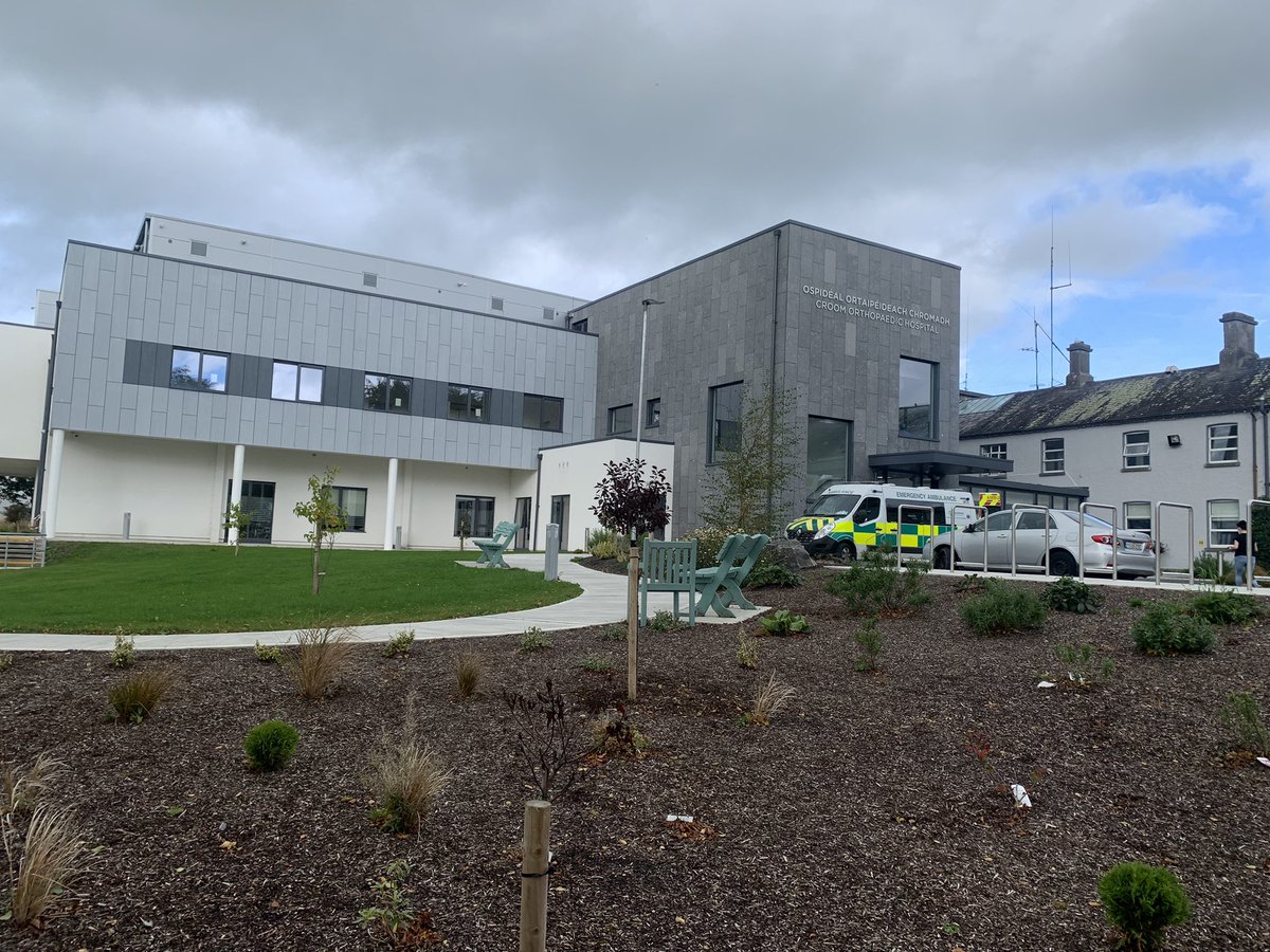 So good to be able to get out & about again & see the staff,talk to them about plans & hear their views. It’s heartening & admirable the work they do & pride they have.Running surgical centres,injury units & medical assessment Staff our greatest asset #Croom #Ennis @ULHospitals