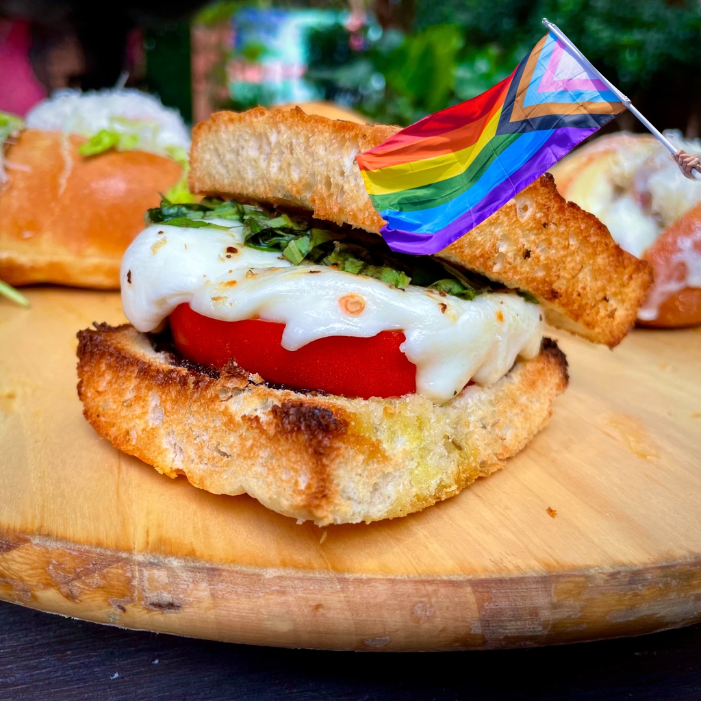 nonisdeli's tweet image. Come out tonight for #ComedyNight with Tamar Rubin, try our gayest sandwich on the menu (the Stella, duh). Our feature tonight is Ben Levin and the show starts at 9pm! See you soon- HAPPY PRIDE YALL 🏳️‍🌈
.
.
.
.
.
.
.
.
#atlnightclubs #atlantaprideweek #atlpride #atlcomedy