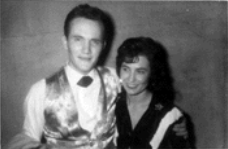 Roger Miller (@therogermiller) on Twitter photo Country music has lost another legend. The great <a href="/LorettaLynn/">Loretta Lynn</a> passed away peacefully in her sleep. She was 90. Here’s a vintage photo of Roger with Loretta from the 1960s. Country music has lost another legend. The great <a href="/LorettaLynn/">Loretta Lynn</a> passed away peacefully in her sleep. She was 90. Here’s a vintage photo of Roger with Loretta from the 1960s.