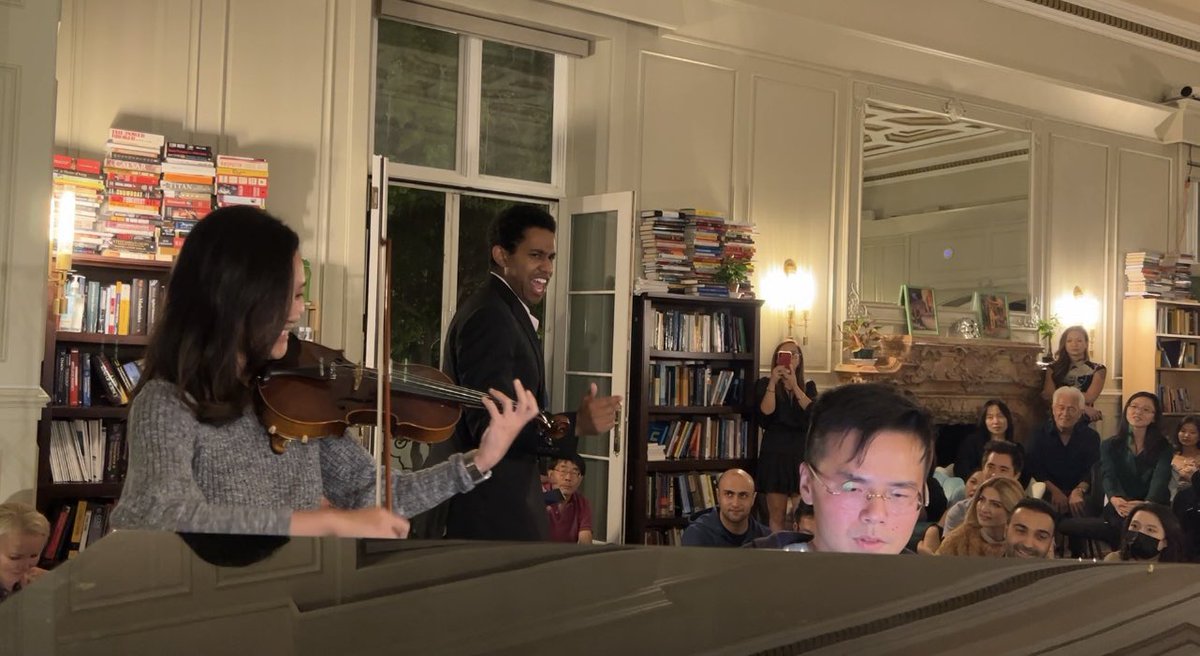 agialliance's tweet photo. Home concert in honor of San Mateo County Sheriff-elect Christina Corpus.

Music by talented composer Ivan Linn &amp; 1st violinist Jennifer Hsieh. 🎶🎹 🎻

https://t.co/AjpRYEdvJz https://t.co/EDtzSXz5yF