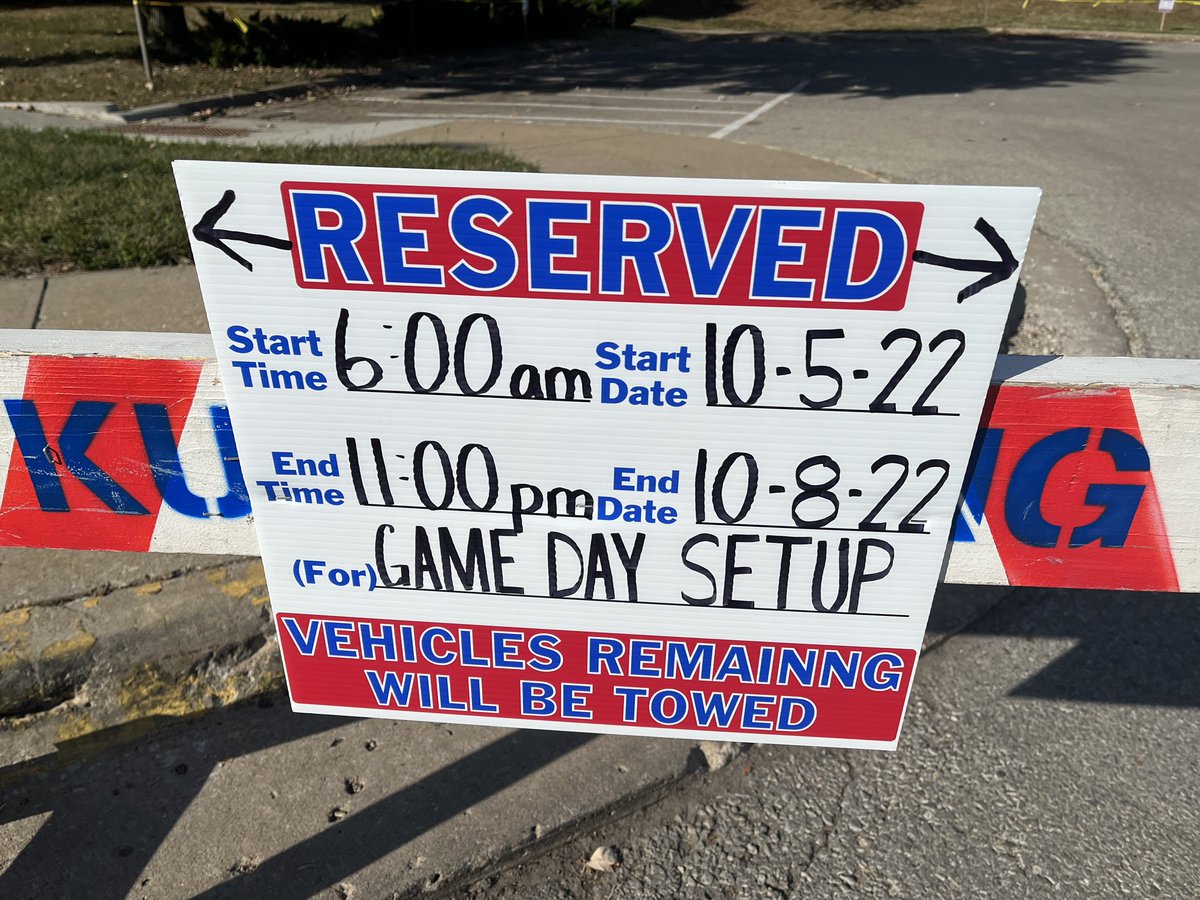 Elizabeth Kanost tweet media