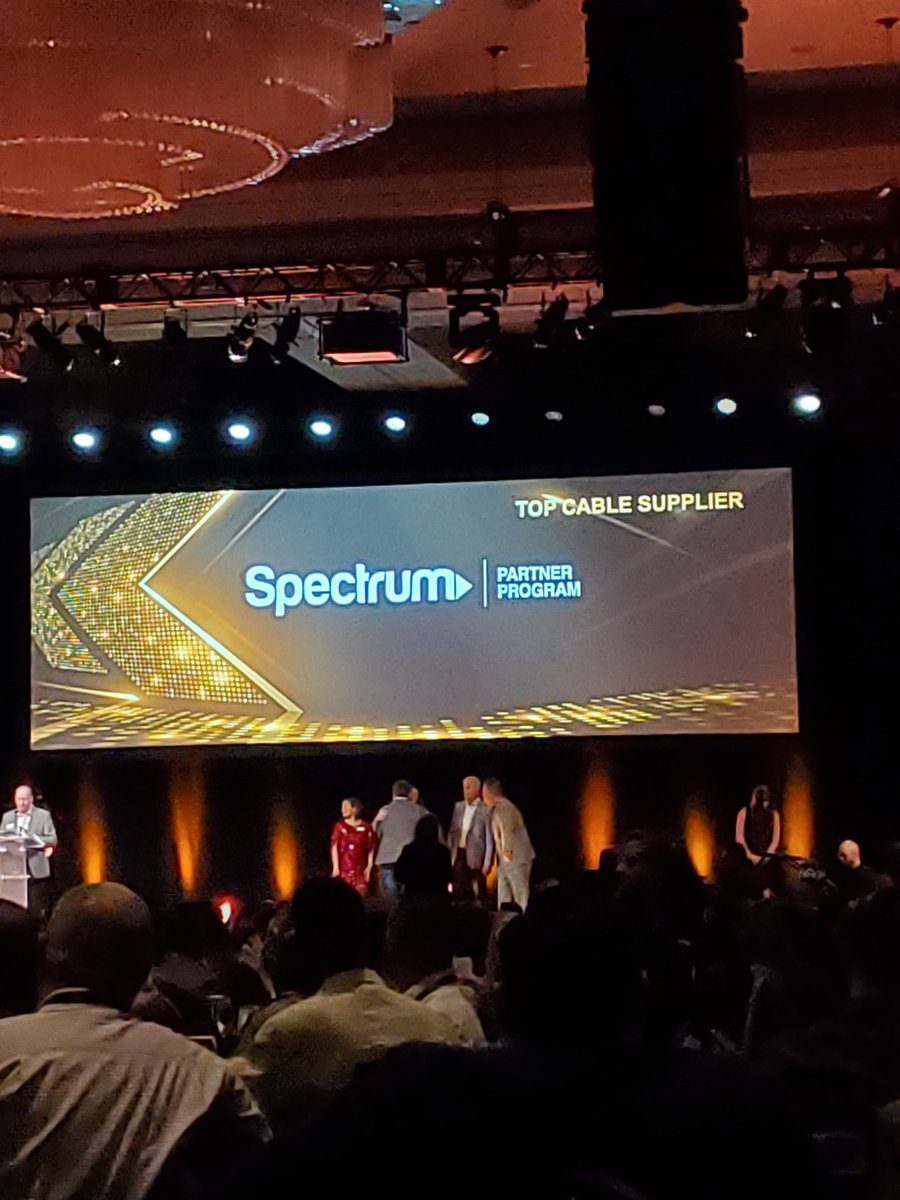 Exciting news at Intelisys Channel Connect! Spectrum Partner Program won the Top Cable Supplier award last night. Team work makes the dream work! 

<a href="/mkadlacek/">Michelle Kadlacek</a> <a href="/IntelisysCorp/">Intelisys</a>