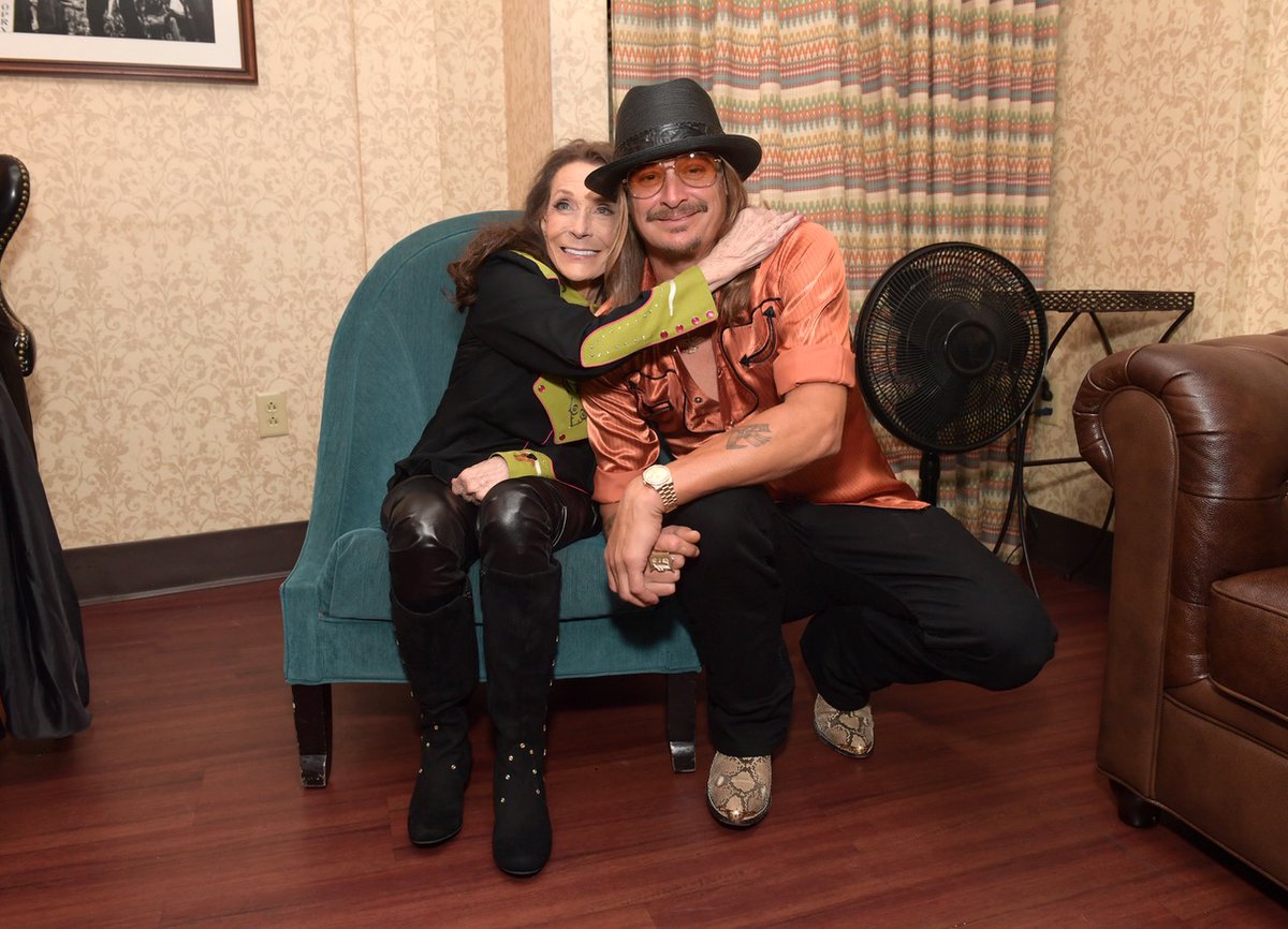 RIP Miss Loretta. I find it very difficult to put your beautiful soul, talent and friendship into words right now... so I will use the ones you said to me and so many others, so many times…”I love you honey” 
Kid Rock