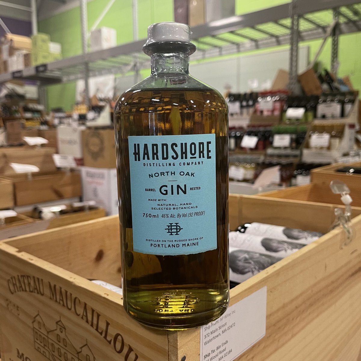 BinEndsWine's tweet photo. Introducing our new #spiritoftheweek, @hardshore Barrel-Rested Gin! Stop by #Braintree or #Needham and try it! https://t.co/iAjyAgXoBl