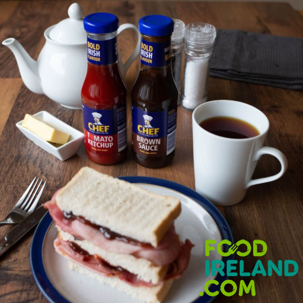 FoodIrelandCo's tweet photo. A bacon sandwich on Brennans Bread with Chef Sauce. It’s the simple things! https://t.co/ix7WL02dXl
#chefsauce #baconsandwich https://t.co/cWFU911j0A