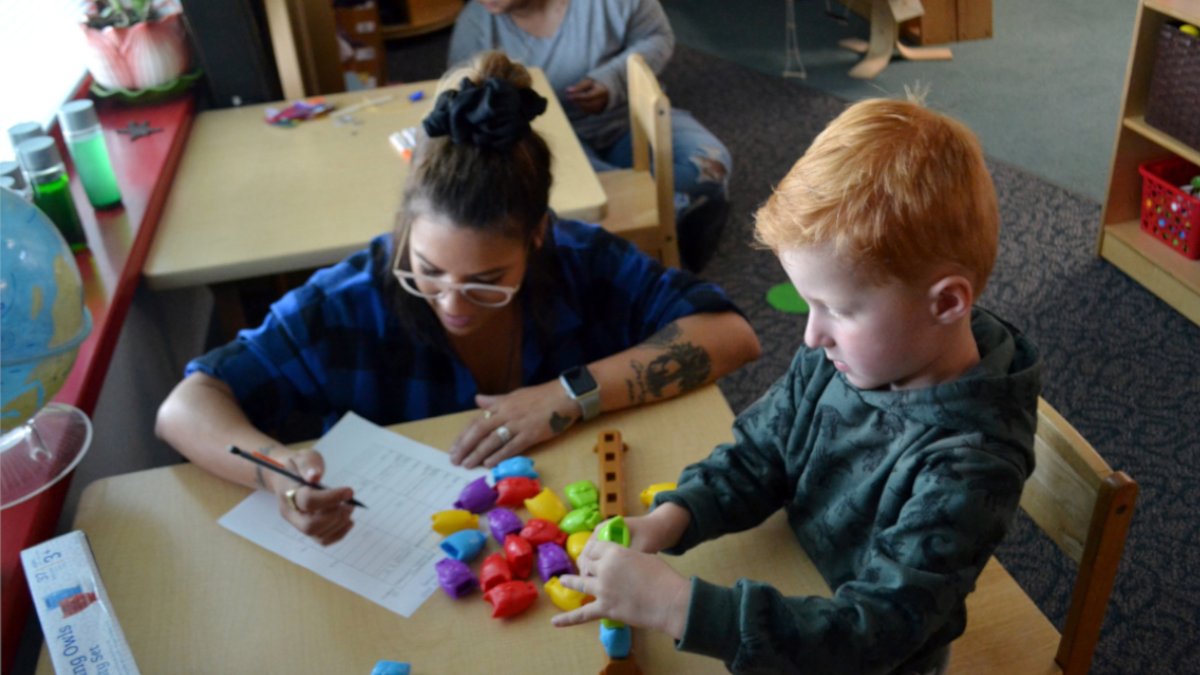 #STEM Day at the Integrated Laboratory #Preschool on campus. Our #EarlyChildhood degree majors in Prof. Tamara Calhoun’s Curricular Methods class go into the preschool program/classroom laboratory to interact with/observe the children. #bestpractices #SUNYSchenectady