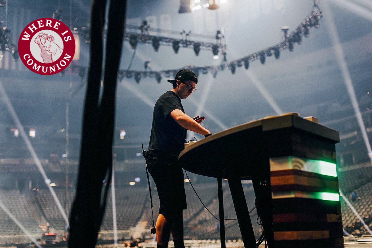 _COMUnion's tweet photo. #WhereisCOMUnion?
This Summer, Ethan Voss, junior broadcast journalism major, traveled as
part of the production team for the Dude Perfect Summer Tour. https://t.co/8HoK9nddUi