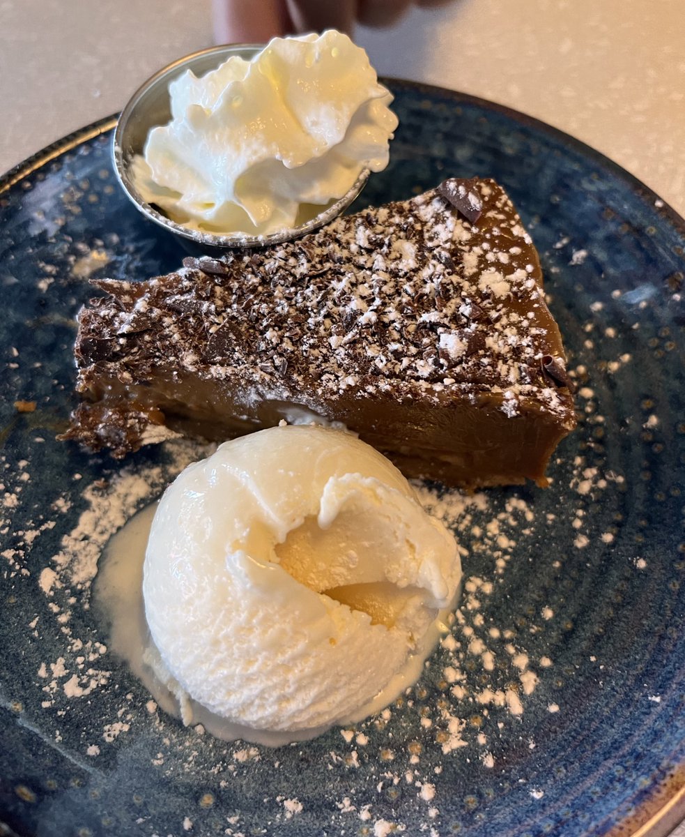 BelfastBooks's tweet photo. Forgot to post the very appetising banoffee we had at @Sozoantrimroad yesterday. 

And yes, it was Mrs Books who asked for a #BitOfBoth in the cream stakes. https://t.co/J0GHfLfLpj