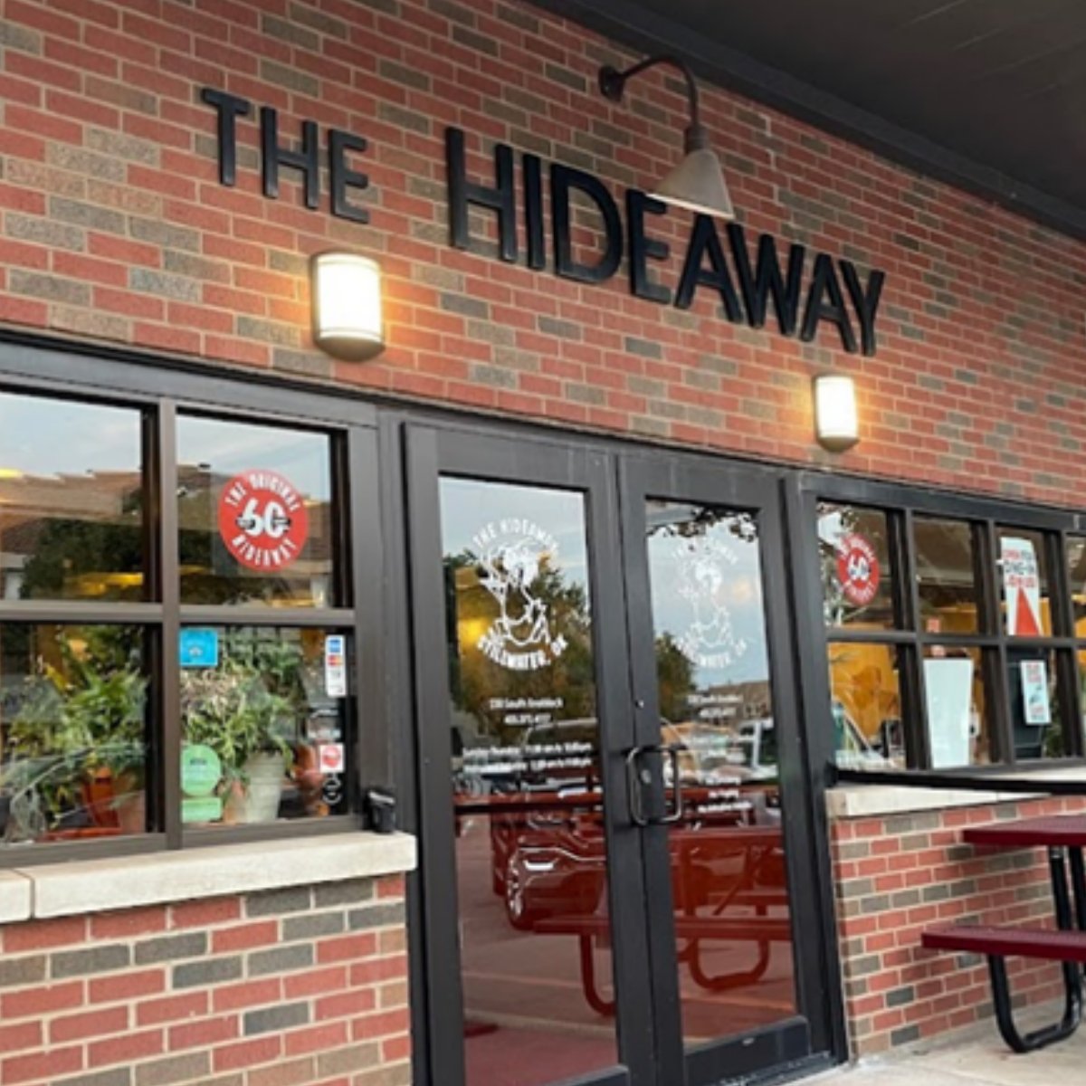 If you are looking for a sign from above on where to get the best pizza, salads, pasta, and sandwiches in Stillwater, you've found it!