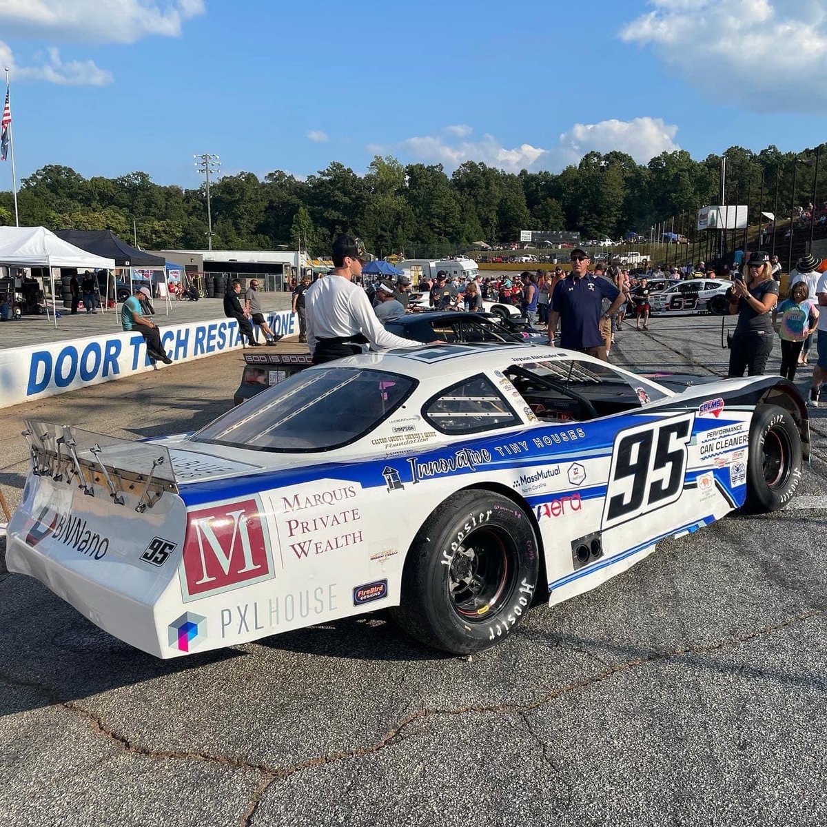 fb_designs27's tweet photo. Design done for Caleb Costner and Costner Weaver Motorsports. Happy to have been a part of this one and Jayson Alexander brought home a top 10.
#nascar #racing #racecar #latemodel #cplms #costner #firebirddesigns #design #GraphicDesign #racecardesign #racinggraphics https://t.co/RrNvEU1fE9