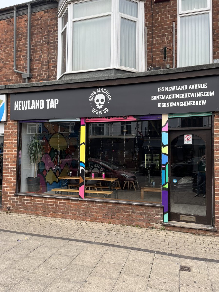 Welcome to Newland Tap! Official home of <a href="/bonemachinebrew/">Bone Machine Brew Co</a>, come see us for the best of local craft beer, authentic Bavarian curry wurst, decent tunes and good times! #NewlandTapHull #BoneMachineBrewCo #CraftBeer #CraftBrewery #IndependentBar #SupportLocalBusiness