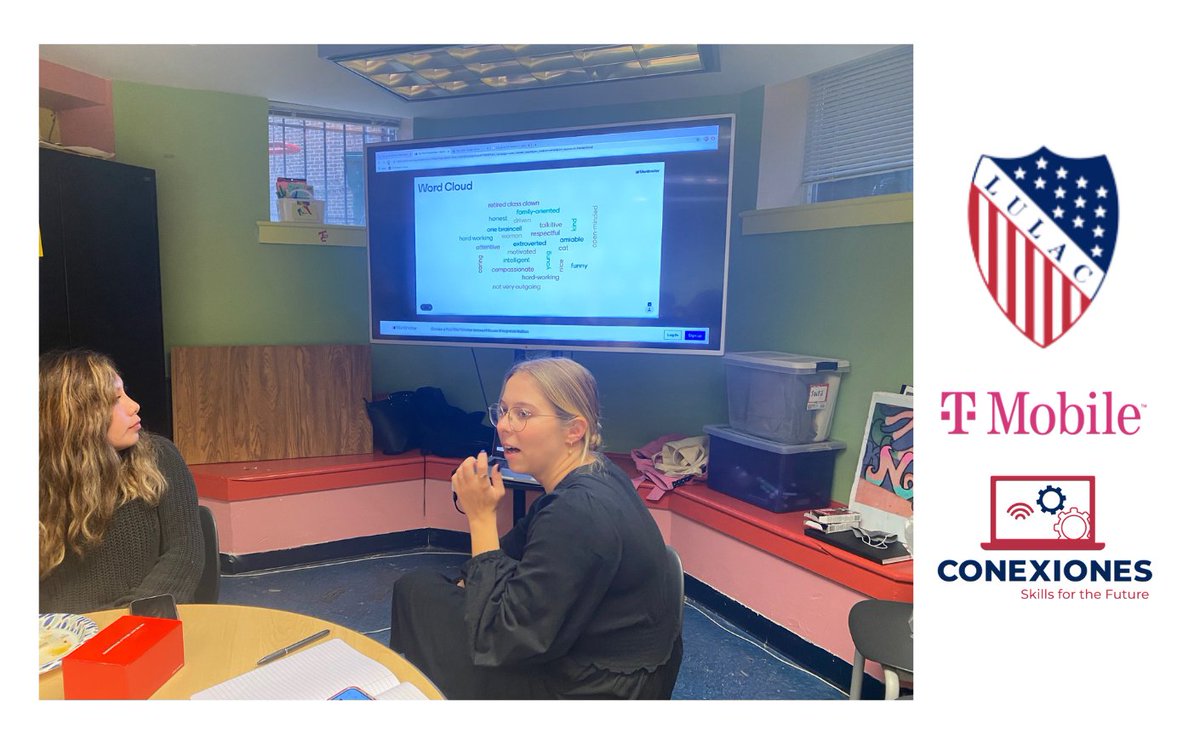 dclulac's tweet photo. Washington DC’s LULAC Young Professionals launched a Conexiones program at the Latin American Youth Center. #Conexiones helps to increase digital skills among youth &amp; prepare them for the tech workforce. Thank you @LULAC and @TMobile for supporting the community! #LULACPrograms https://t.co/Q4jhli6bjg