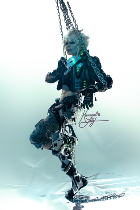 This mamas a monster machine beneath all that synthskin! And shes willing to put it on the line to do<a href="/tag/scifi"class="tags"><span>#scifi</span></a><a href="/tag/dnd"class="tags"><span>#dnd</span></a><a href="/tag/ttrpg"class="tags"><span>#ttrpg</span></a>