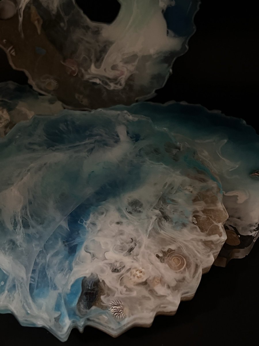 countzcreations's tweet photo. Seashell Them Resin Coasters #resin #resinartist #resin #resinmolds  #resinart #resincoasters #geode #resincraft #resinpour #alcoholink #artresin #micapowder https://t.co/0ZDK7I8zjm