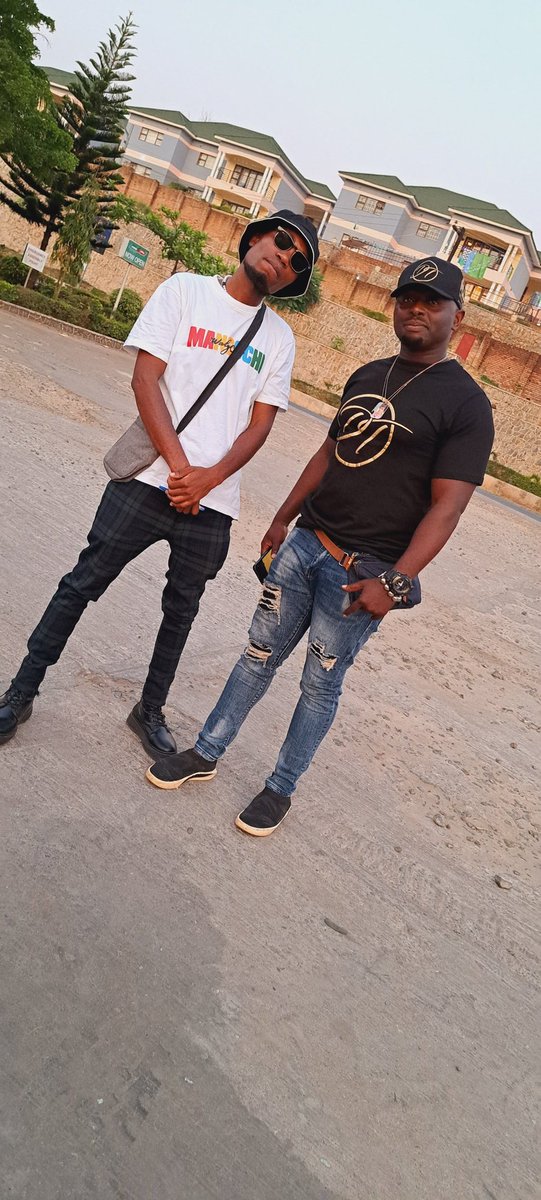 wanyengo's tweet photo. https://t.co/y6caTvoU7B