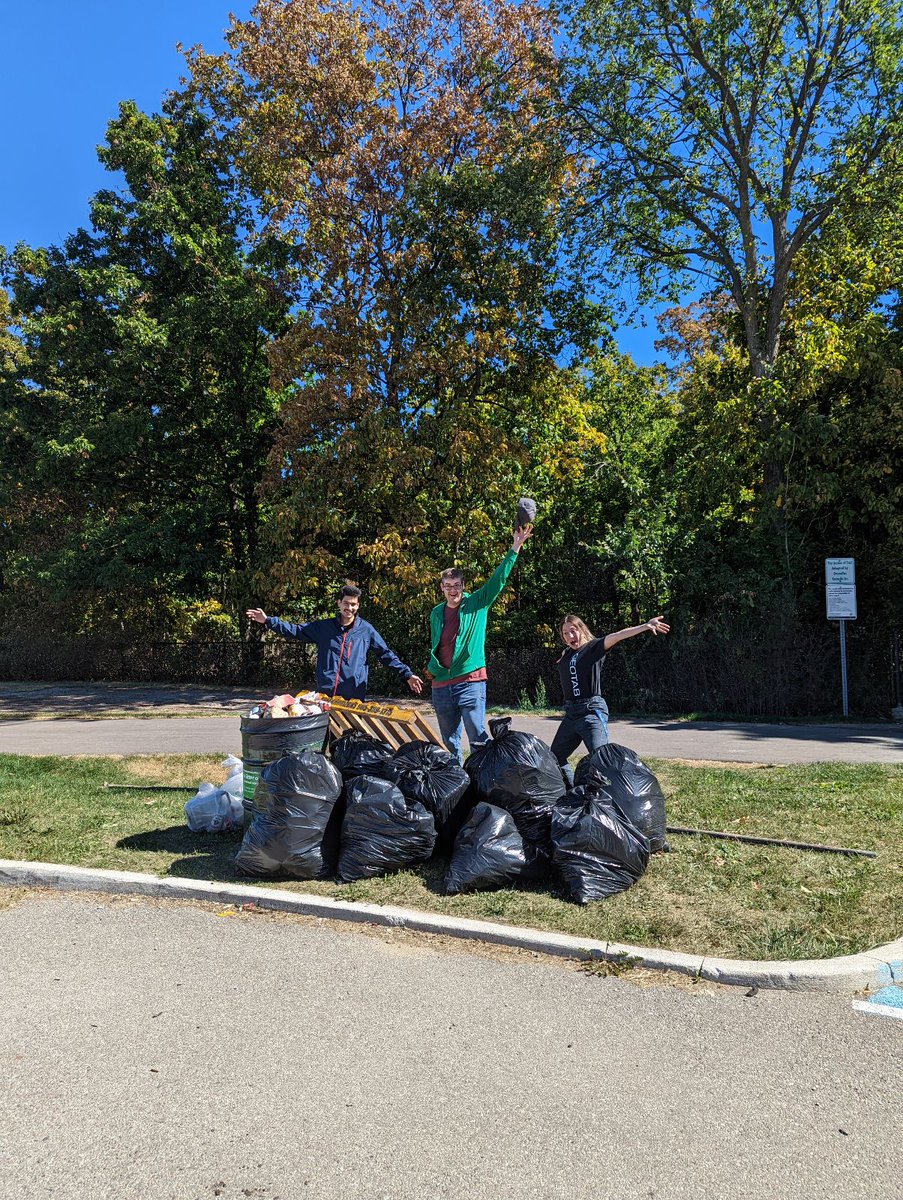 In support of #WorldCleanupDay, members of our GO Green team came together to clear litter and mismanaged waste in their communities. Sustainability is at the core of everything we do at Geotab, and we thank our #Geotabbers for all their work to support a greener future. 💚🌎