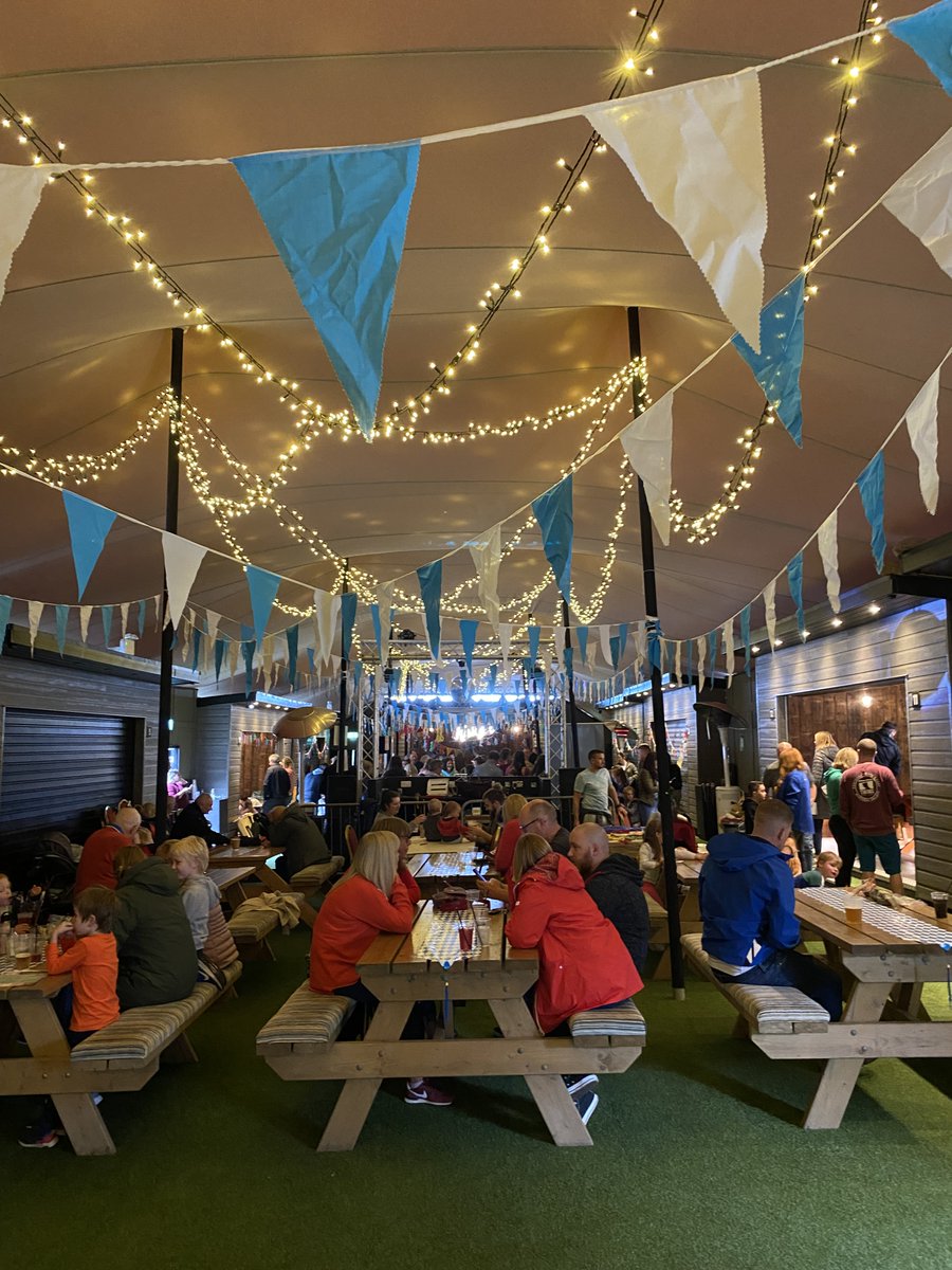 funpalacesni's tweet photo. Yesterday over 250 fun seekers joined us in Kelly's Village, Portrush for the Portrush Makers @FunPalace It was an incredible afternoon of magic and music and making and, well... FUN! #FunPalaces #portrush #portmagic #makersgonnamake #funtimes https://t.co/CoNkjHVEyH
