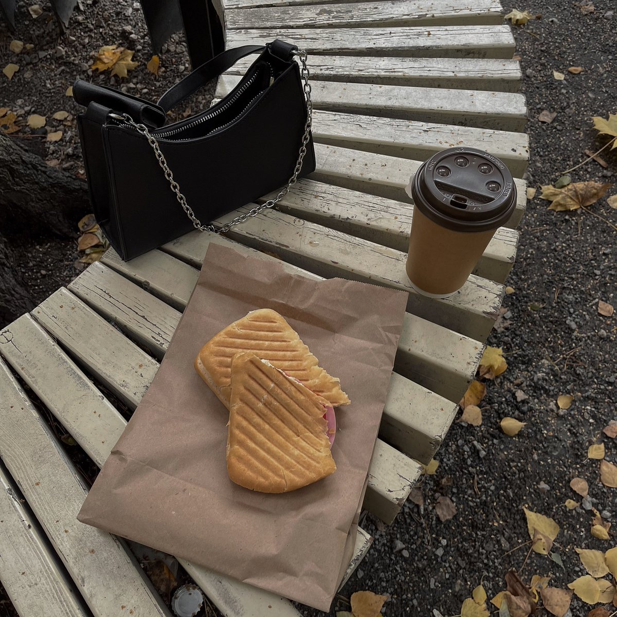 aksarina_'s tweet photo. 🍂 https://t.co/ie9CN9qCE6