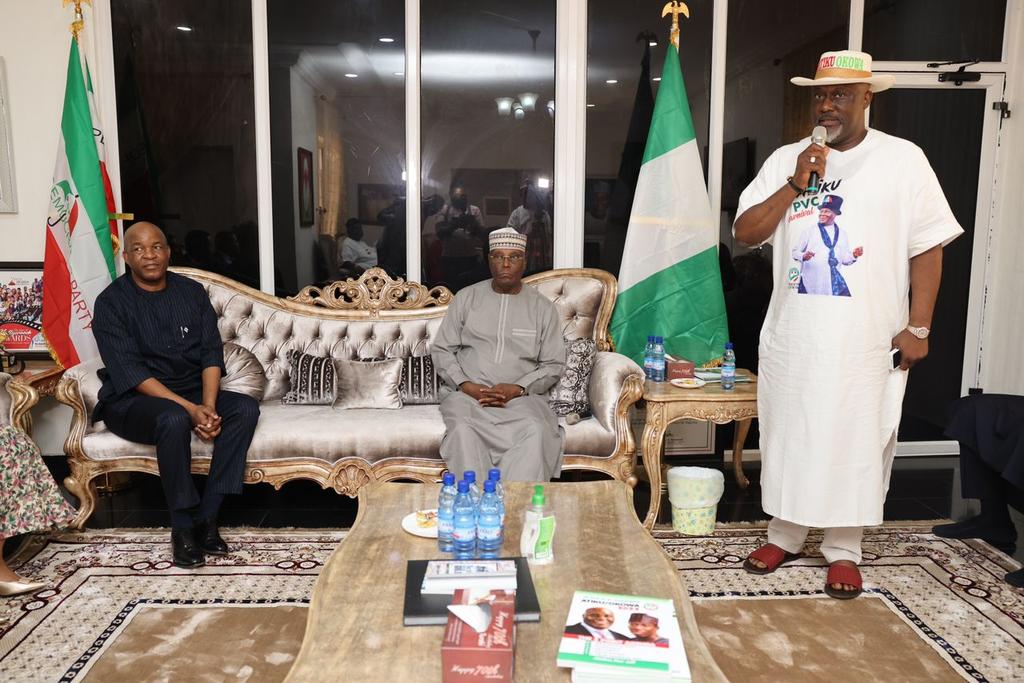 Senator Dino Melaye. (SDM) tweet media