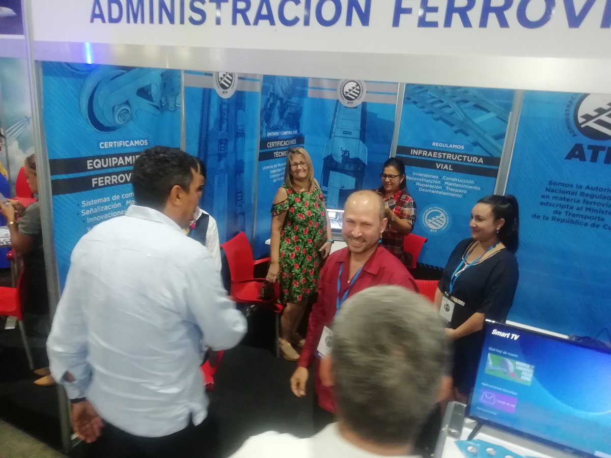 MitransCuba's tweet photo. El titular del ramo destacó además los momentos difíciles que vive el mundo producto de la crisis provocada por la pandemia, y el contexto de #Cuba, luego del paso del huracán Ian por el occidente del país, además del recrudecimiento del bloqueo impuesto por el gobierno EEUU. https://t.co/Xj1t4Lt1I0