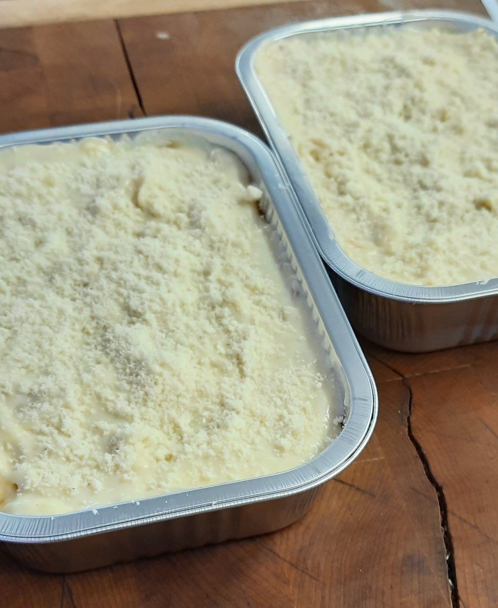 BuckmoorendFarm's tweet photo. Something for dinner? Lasagna is our midweek meal on the menu this week. Homereared and homemade here on the farm for you to enjoy #ourfarmtoyourfork #homemade #homereared #midweekmeals #farmshop #supportlocal #chilterns https://t.co/F7eYBQVItG