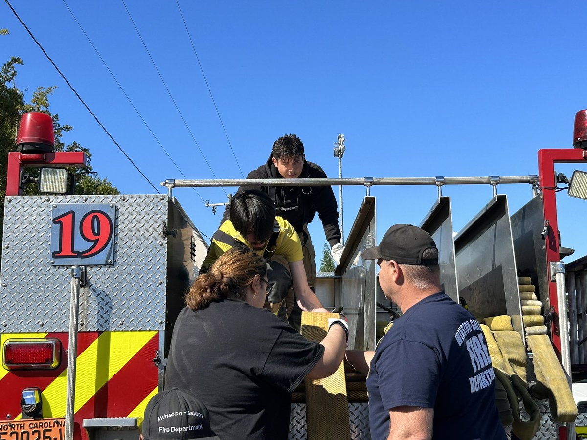 GlennFire's tweet photo. Thanks to WSFD E-19 for visiting the Glenn Fire House today and working with students on correcting packing of 4” supply hose. #startingthejourney #futurefirefighters #futureleaders #GHSFA https://t.co/5T2ynRq15Z