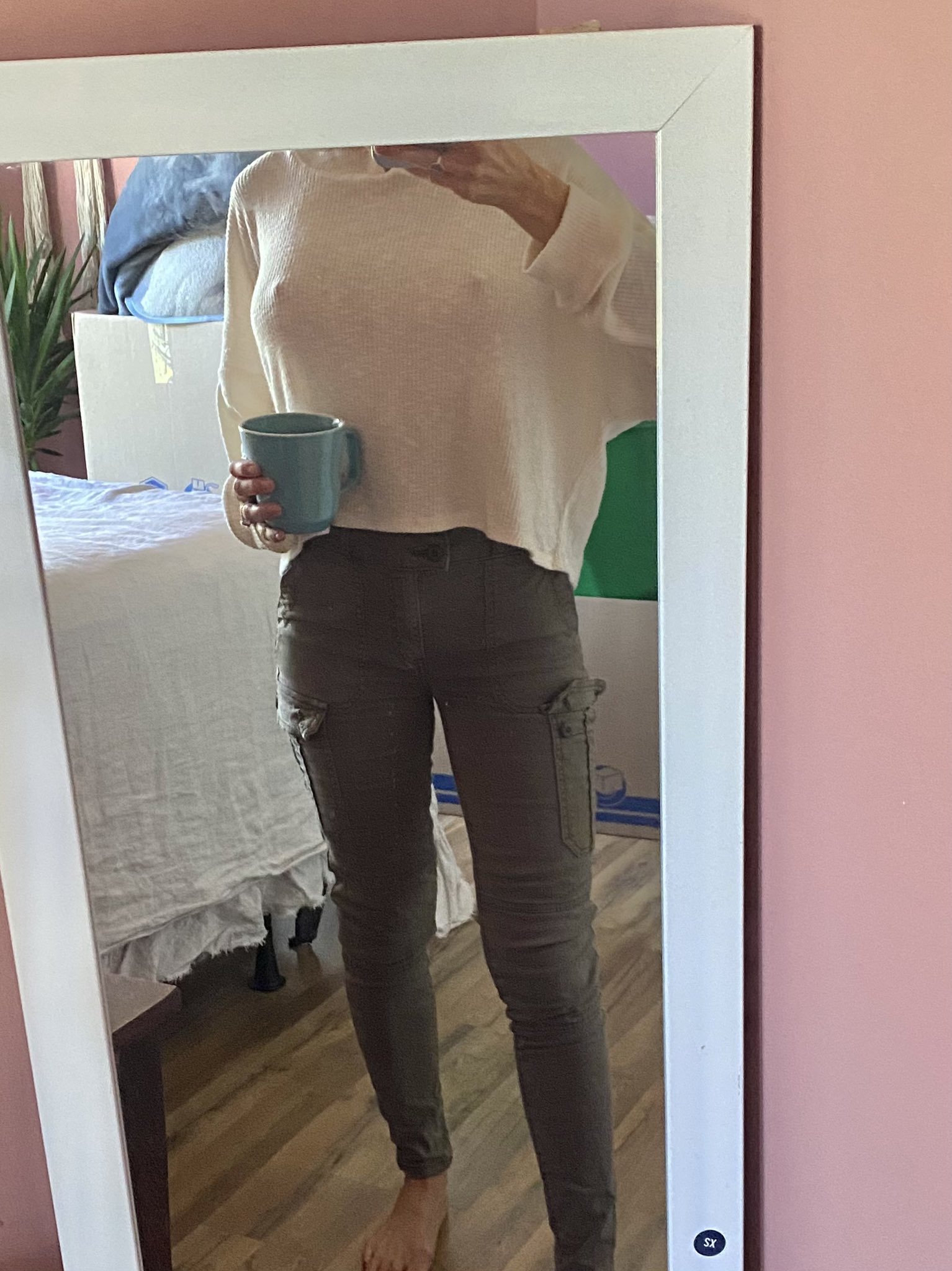 Sarah 🦋🍑 MILKING TABLE. on Twitter "Enjoying my coffee☕️ https //t.co