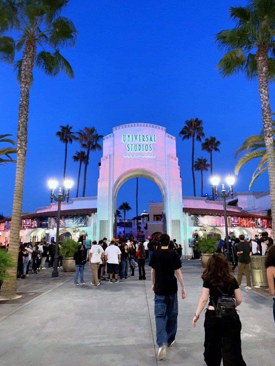 JA_Studios's tweet photo. Arts &amp; Culture - Los Angeles, CA October 2022. #artsandculture #losangeles #sanfernandovalley #atumnnights https://t.co/NPod7fY9lz