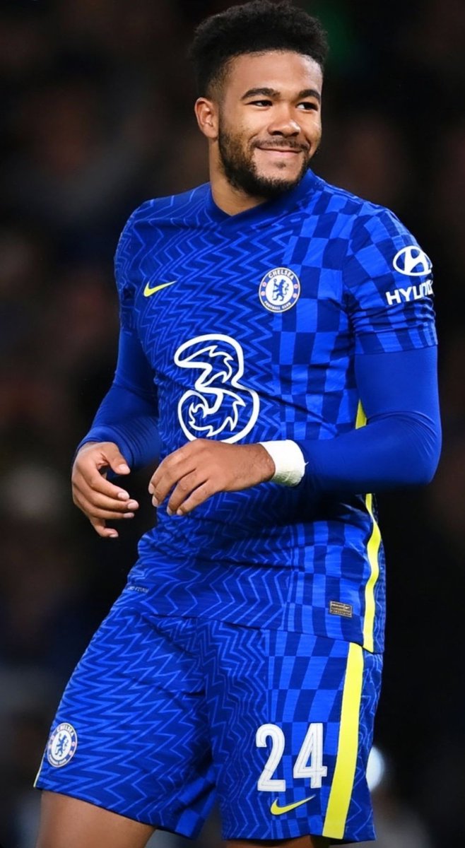 Make_Believer14's tweet photo. @HardChelseaPics https://t.co/rigfp4jb5B