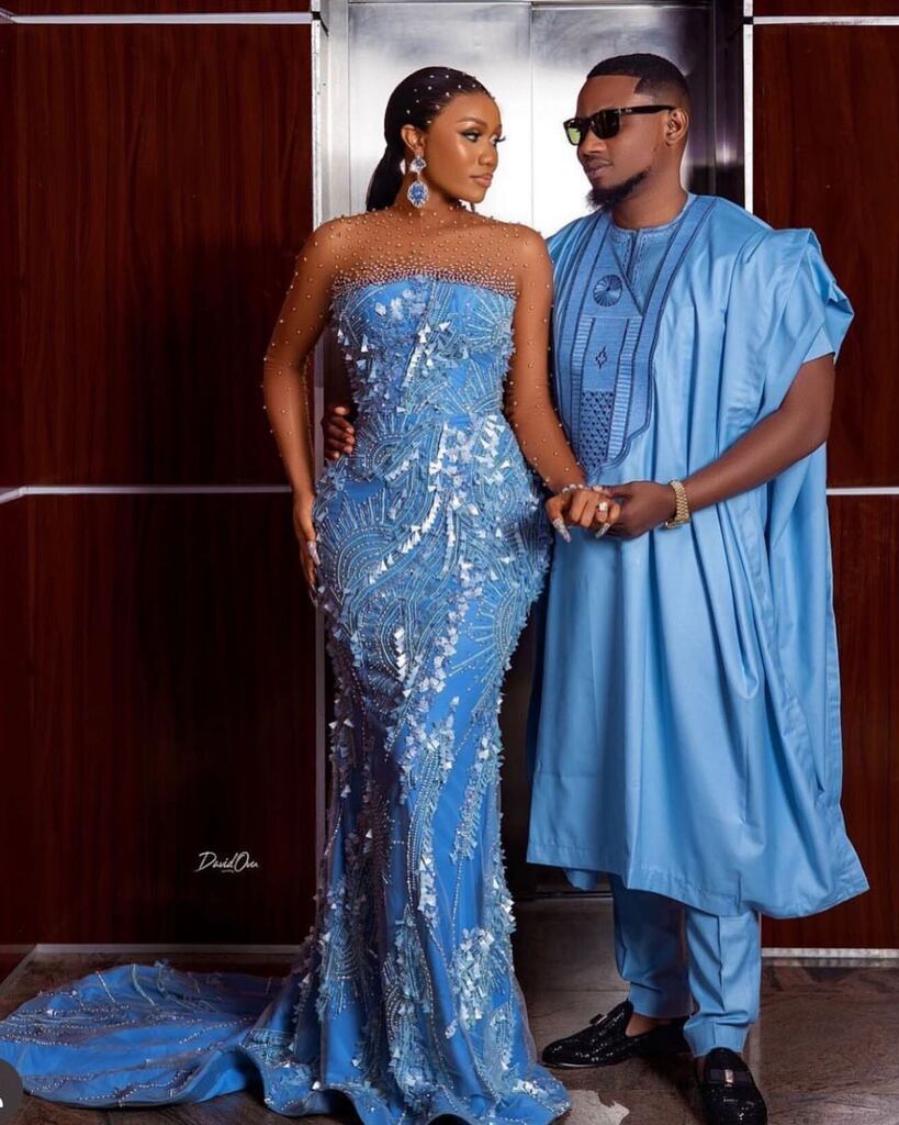 asoebispecial's tweet photo. Coupled 
#Asoebi #AsoebiSpecial #pleasetag https://t.co/6bvwAKD4Bb https://t.co/dZyol0gHmF