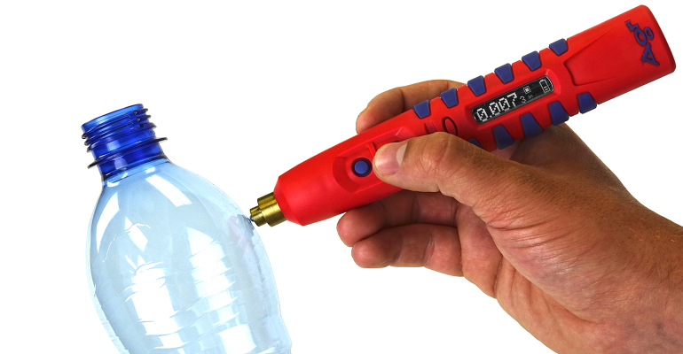 plasticstoday's tweet image. An innovative thickness gauge offers accuracy and versatility for quality-control personnel who measure the thickness of containers.

This easy-to-use tool can be used for bottles, #plasticthermoforms, #injectionmolded parts, and more. 

➡️: bit.ly/3SAlVgn