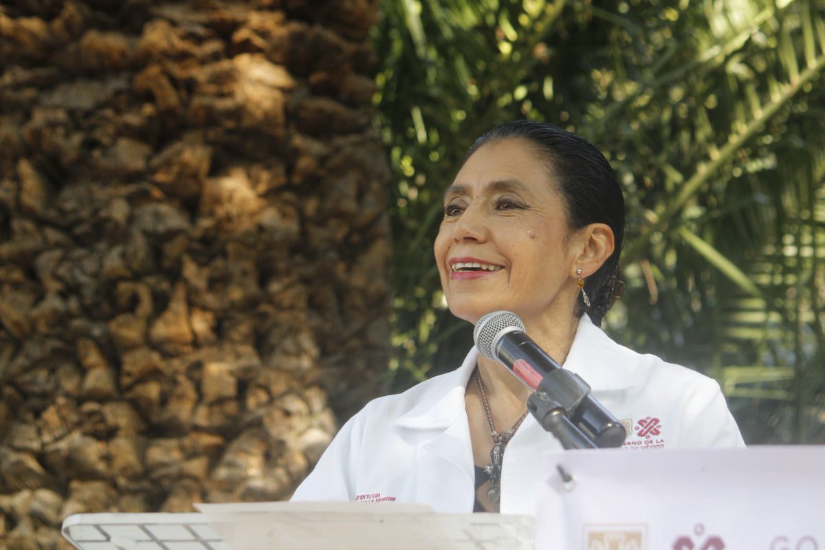 SSaludCdMx's tweet photo. 🏳️‍⚧️Las grandes transformaciones sociales siempre necesitan de la diversidad para hacerlas posibles. 

🥳¡Celebramos el 1⃣er. aniversario de la Unidad de Salud Integral para Personas Trans #USIPT🏥, una clínica única en su tipo en el país! https://t.co/HvgoxJG4TH