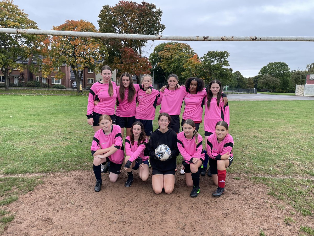 a resilient performance from our year 8/9 girls’ football team today against a strong <a href="/peldroedGlantaf/">Pêl-Droed Glantaf</a> team. Great to see some improvements from the last game and a good attitude from the girls too #proud #resilience