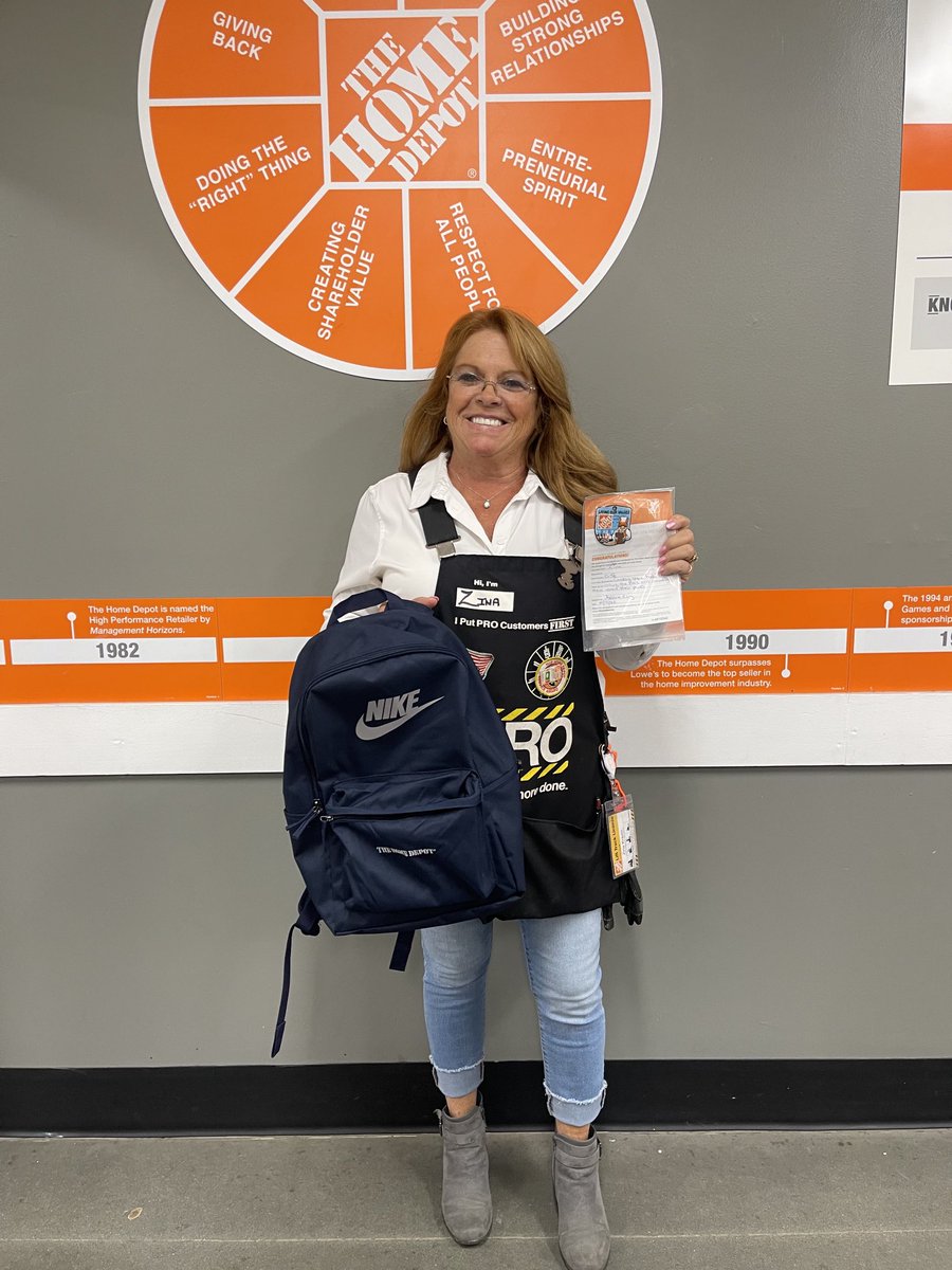 Creating shareholder values and building strong relationships with the Pro’s. Calling the Pro’s to remind them about their upcoming expiring perks ⁦<a href="/DepotGriffin/">Griffin Home Depot</a>⁩ ⁦<a href="/shock_stephanie/">Stephanie Lower</a>⁩ ⁦@Carell_R⁩ ⁦<a href="/ASummers_HD/">Avery Summers</a>⁩. Thank you so much Zina
