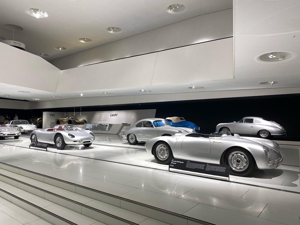 4TroxoiGreece's tweet photo. Μία βόλτα στο Μουσείο της Porsche! Περισσότερες 📸 εδώ 👇
https://t.co/oL3zl5hxTM
#4Τροχοί #Porsche #GTS #PorscheGTS #PorscheHellas #PorscheMoment #SportMade #PorscheExperience #PorscheMuseum #PorscheMuseumStuttgart #Stuttgart
@PorscheHellas @PorscheNewsroom https://t.co/Xa19E7F1PD
