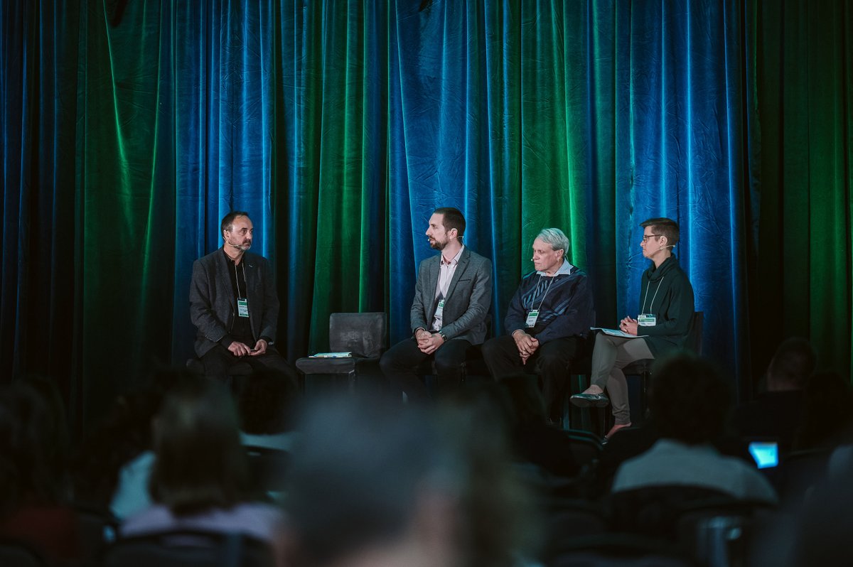 Réseau Environnement (@reseau_envt) on Twitter photo #colloquemr2022
Élise Legault d'<a href="/environmentca/">Environment Canada</a>, Louis Bertrand de Gazoil doux inc et Mathieu Painchaud de Strazter ont échangé sur les plastiques à usage unique lors d’un panel modéré par Normand Gadoury d’ÉEQ. Des beaux échanges sur les changements de comportements à avoir ! #colloquemr2022
Élise Legault d'<a href="/environmentca/">Environment Canada</a>, Louis Bertrand de Gazoil doux inc et Mathieu Painchaud de Strazter ont échangé sur les plastiques à usage unique lors d’un panel modéré par Normand Gadoury d’ÉEQ. Des beaux échanges sur les changements de comportements à avoir !