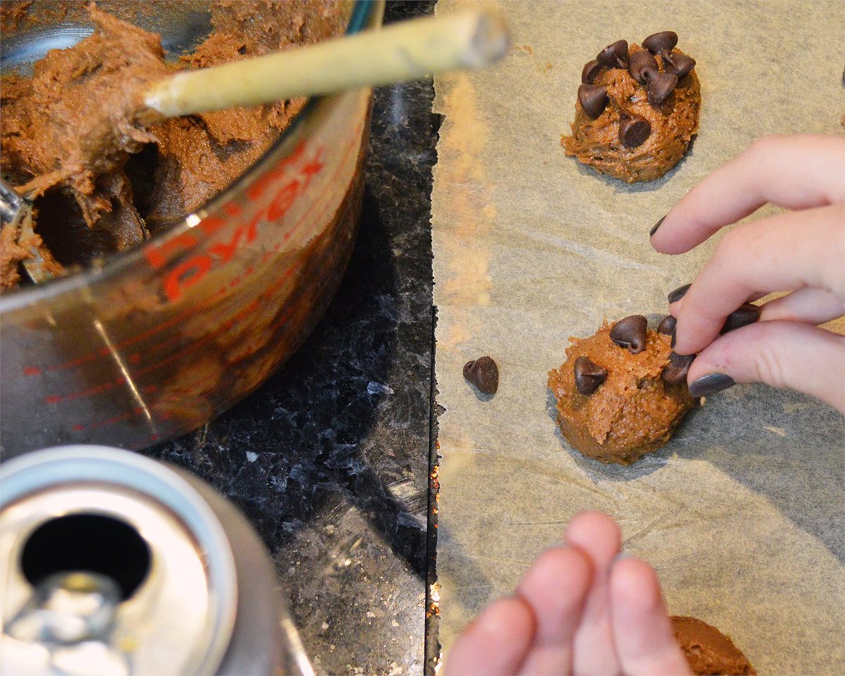 Is Treat Yoself Tuesday a thing? It should be. 

Brewed with cacao nibs, coffee, and a touch of lactose, Brig is a roasty, decadent, and velvety smooth Mocha Stout. Perfect for drinking, perfect for dunking. 🍪