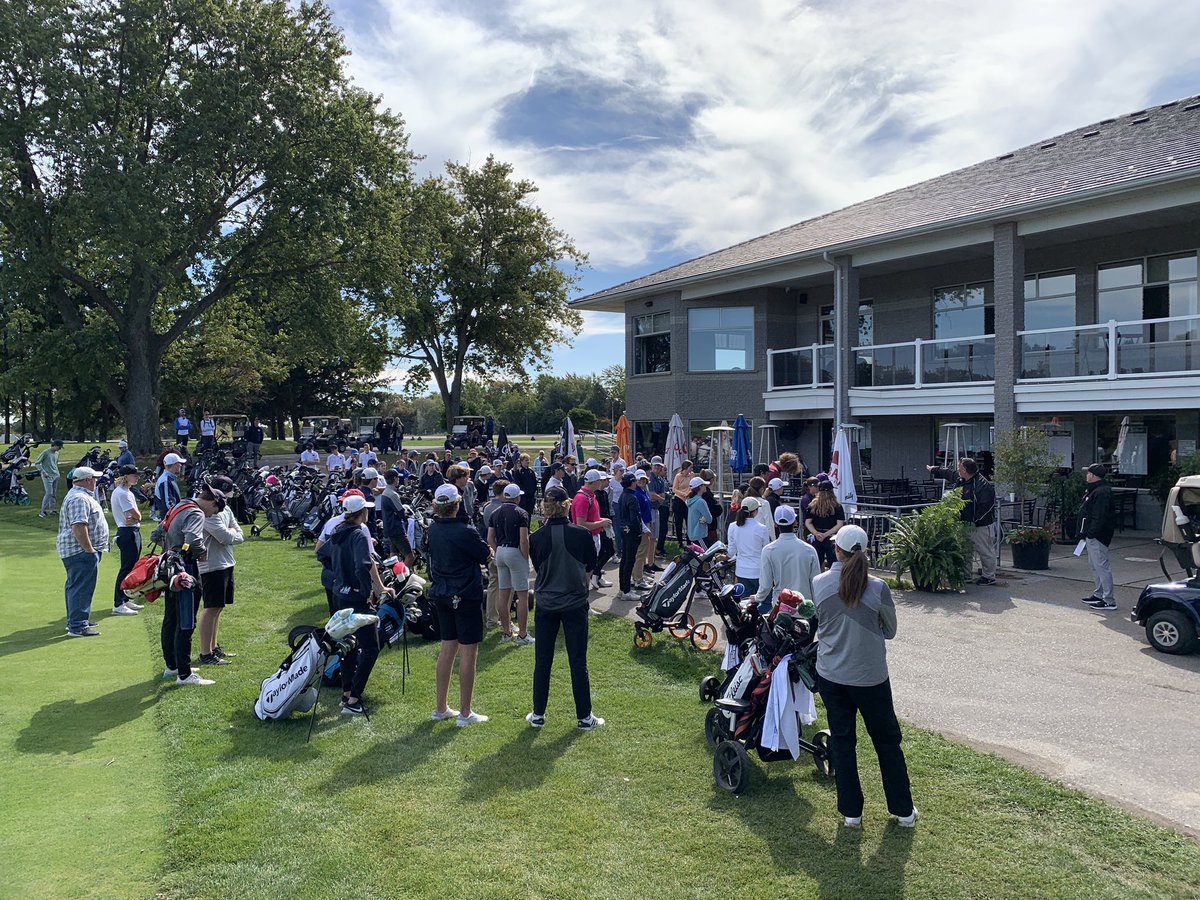 Cowpernicus's tweet photo. #SWOSSAA Golf today. Amazing young athletes ready to compete… against the course! #willowridge Blenheim. https://t.co/XiBB5xNzyG