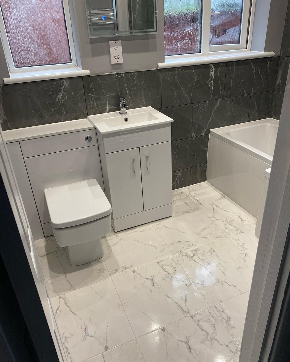 BrettInce's tweet photo. Bathroom Renovation recently completed for a good friend π
1 of 2 β¦ (before photos on next post)
#bathroominspo #toppstilestrade #toppstiles #bathroomrenovation #bathroomdesign #maidstonebuilders https://t.co/AOiewsvvkL