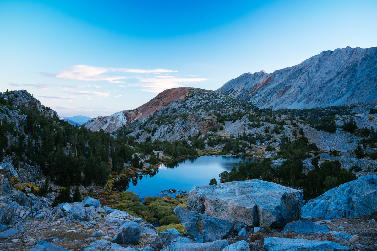 skewleft's tweet photo. inexplicably obsessed w the mountains https://t.co/hGEo1TX7BN