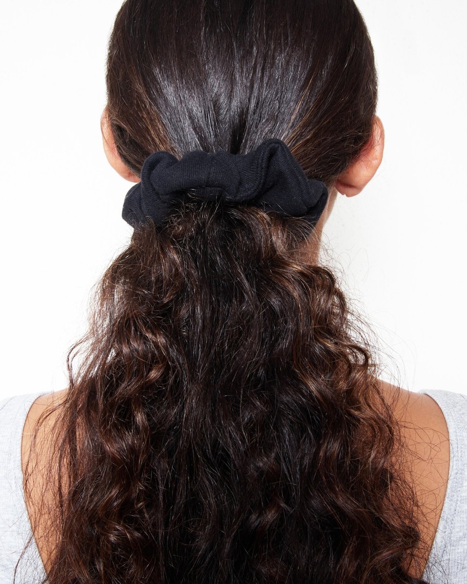 shoplavoute's tweet photo. LA VOÛTE HEAD TO TOE. 
Tap to shop The Sunday Scrunchy Pack. #LAVOUTE https://t.co/LKOxvOqkPu