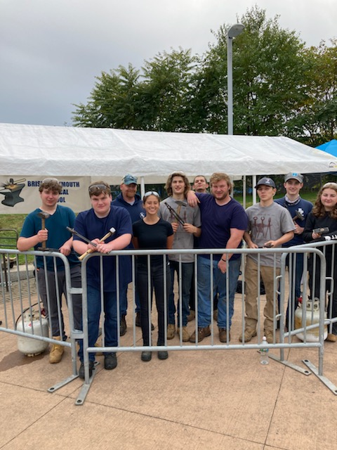 BP_MrsMachamer's tweet photo. Congratulations to all of B-P Tech's Metal Fabrication students who participated in the annual Forge-in Blacksmith competition this past weekend. And especially Ada B. who took home the championship in her division! #BPTech #SkilledTrades #CTE
@bristolplymtech https://t.co/QY4kAH3c8a