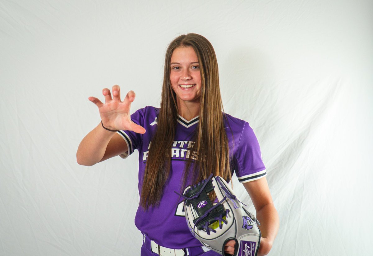 Laney_Johnson_'s tweet photo. Had an amazing day at my visit to @UCASoftball. Thank you @CoachJenParsons @CoachLucas_  for showing me around campus and allowing me to learn more about the program!!💜🤍🖤 https://t.co/Z7oDDDjZRM