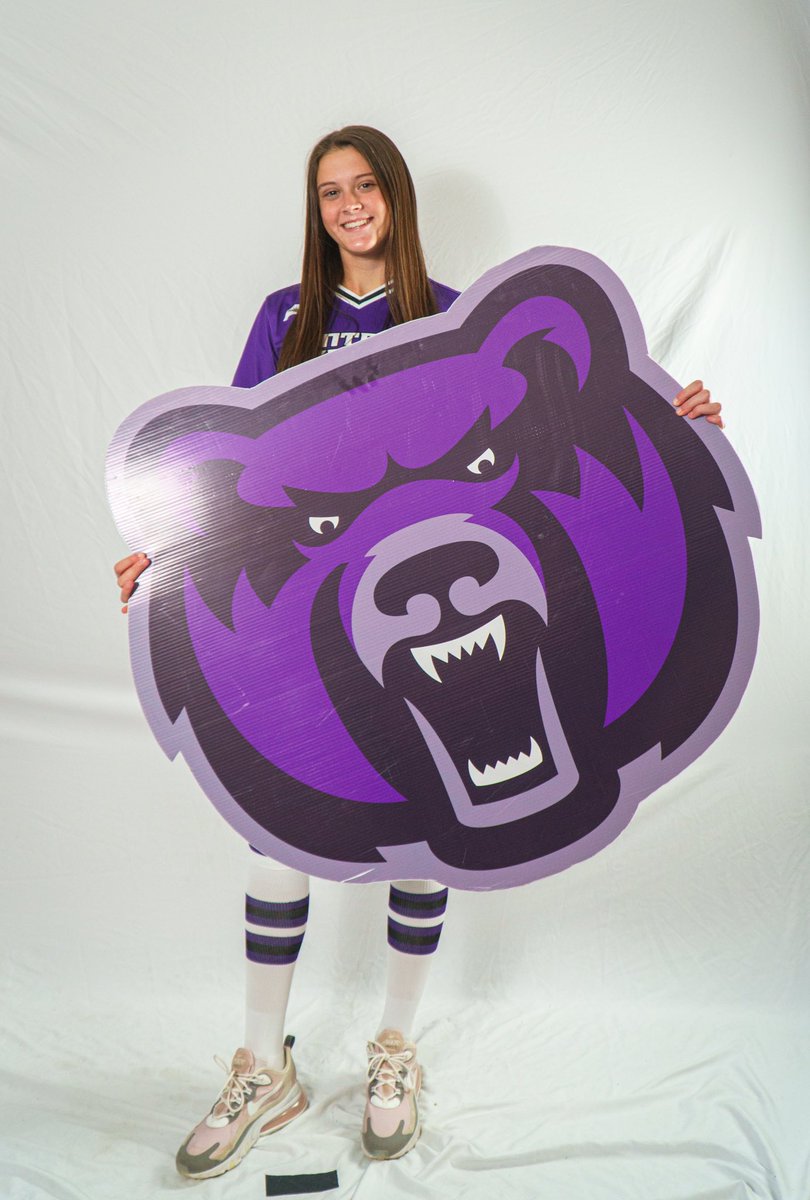 Laney_Johnson_'s tweet photo. Had an amazing day at my visit to @UCASoftball. Thank you @CoachJenParsons @CoachLucas_  for showing me around campus and allowing me to learn more about the program!!💜🤍🖤 https://t.co/Z7oDDDjZRM