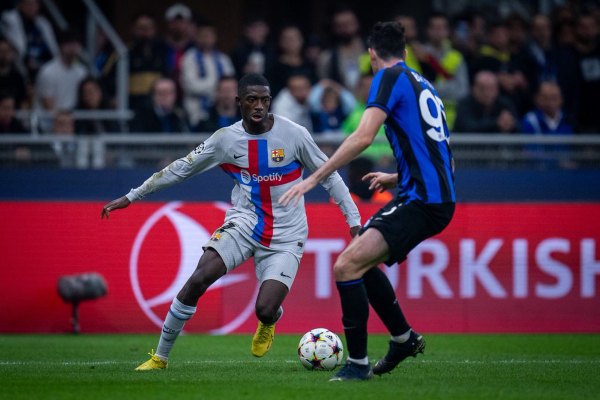 Lets_Barca's tweet photo. Halftime!
Inter 1-0 Barcelona
#InterBarça #UCL https://t.co/ySz9iQlXct
