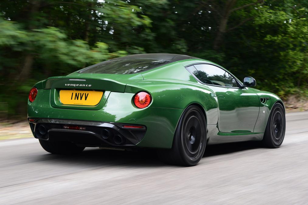 ObscureSupercar's tweet photo. Obscure Supercar of the Day

🇬🇧 Kahn Design WB12 Vengeance

2016  •  5.9L V12  •  510bhp  •  183mph  •  £360,000 

Coachbuilt Aston Martin DB9 with cues from the 2001 Vanquish. Limited to around 20 cars, and three 'Volante' convertibles.

#osotd #supercars #astonmartin #db9 https://t.co/TJmI4o2zEu