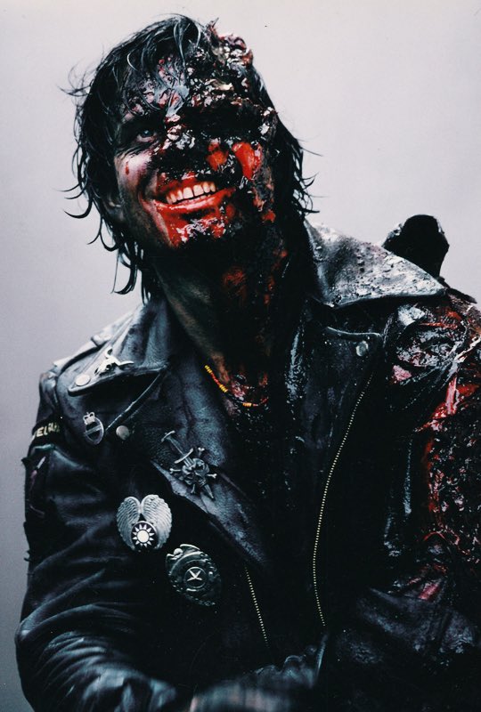 Near Dark is a hot mess…but you can’t argue with Bill Paxton.