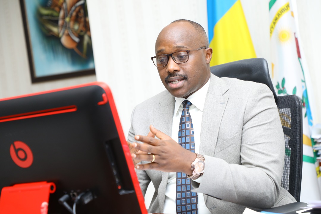 CityofKigali's tweet photo. This afternoon, The City of Kigali Mayor @PudenceR, virtually participated in the 4th Urban Economy Forum 2022, Sustainable Urban Finance in the celebration of UN's World Habitat Day. 
Topic: Climate Financing and the Public Sector
Theme: Cities and Climate Financing. #UEF4 #SDGs https://t.co/NRcRL9OqyO