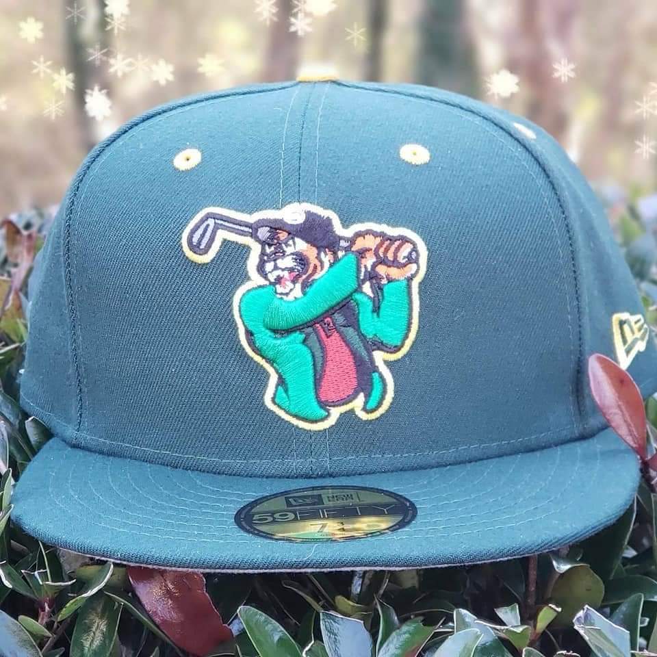 Dank1TheVandal's tweet photo. National Golf Lovers Day so I pulled out the Augusta Tigers custom fitted. 
#NationalGolfLoversDay2022 #AugustaTigers #customhat #TeamCollective #size734 #AccessibleExcellence #NOSIDEPATCHGANG #WhyBeTrendyWhenYouCanSetTheTrend https://t.co/RBIQKl1cI5